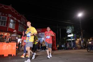 BIB: 475, 4442
                            <button type="button" onclick="openModal(26233283)" class="btn btn-primary btn-sm float-right btn-popup" data-toggle="modal" data-target=".modal-high-quality">
                        <i class="fas fa-shopping-cart"></i> Add to Cart
                    </button>
                                            <button type="button" onclick="isThisMe(26233283, true)" class="btn btn-success btn-sm float-right btn-popup btn-isme hidden" data-toggle="tooltip" data-placement="bottom" title="นี่คือรูปของคุณใช่ไหม คลิกที่นี่เพื่อเอาเข้าอัลบั้ม">
                        <i class="fas fa-plus"></i> Add to album
                    </button>
                    <button type="button" onclick="isThisMe(26233283, false)" class="btn btn-warning btn-sm float-right btn-popup btn-isnotme hidden">
                        <i class="fas fa-ban"></i> Remove from album
                    </button>